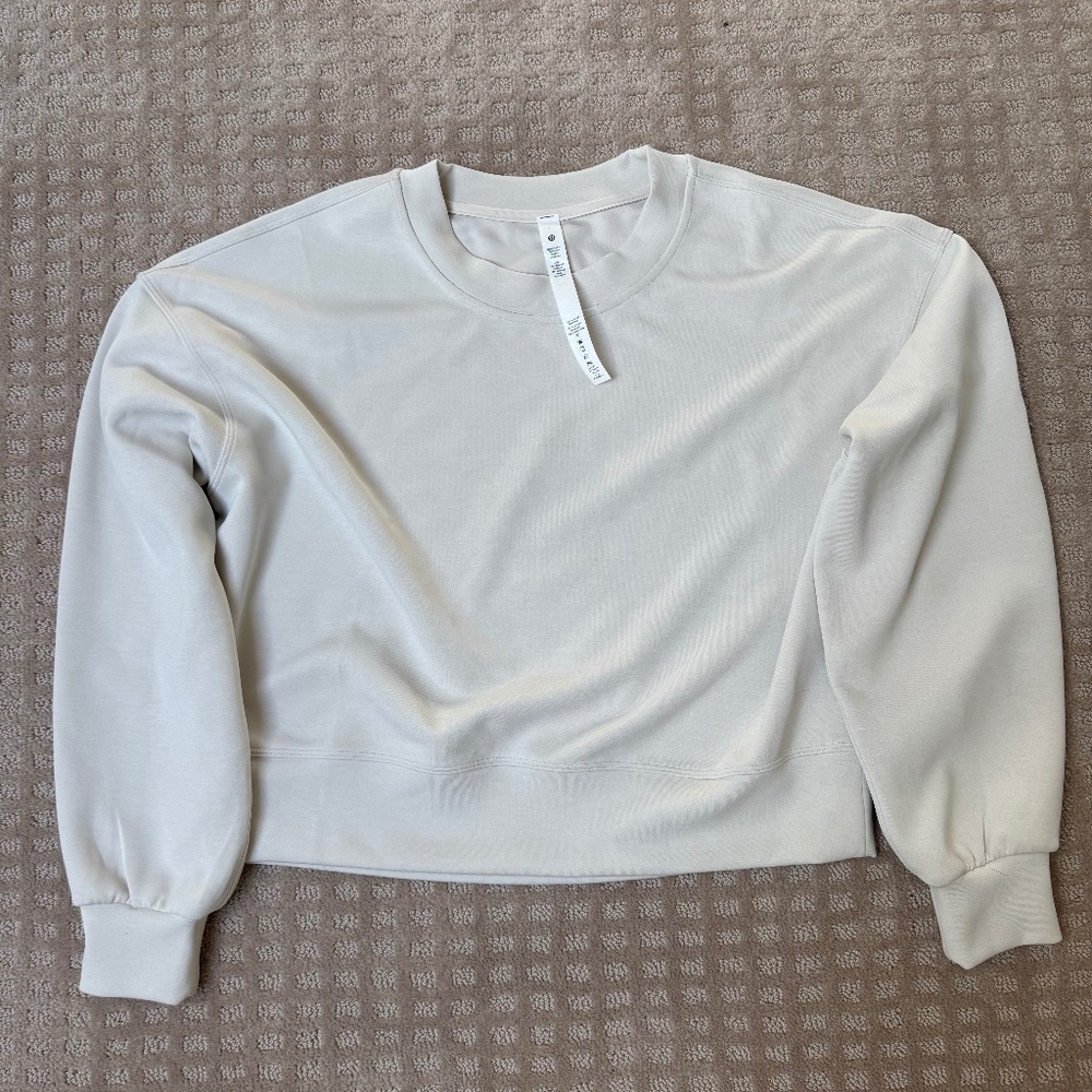 Lululemon Softstreme Crewneck size 4